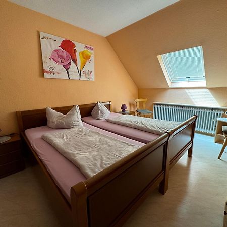 Zur Goldenen Krone Pension ชตัดท์อัลเลนดอร์ฟ ภายนอก รูปภาพ